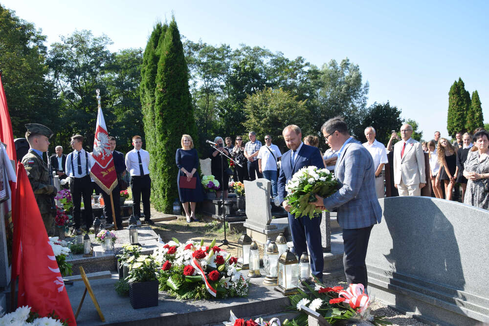 Upamiętniono powstańca śląskiego kpt. Adama Białoszyńskiego w ramach akcji „Wszyscy jesteśmy ze Śląska!”. Fot.: IPN Dominik Grabis
