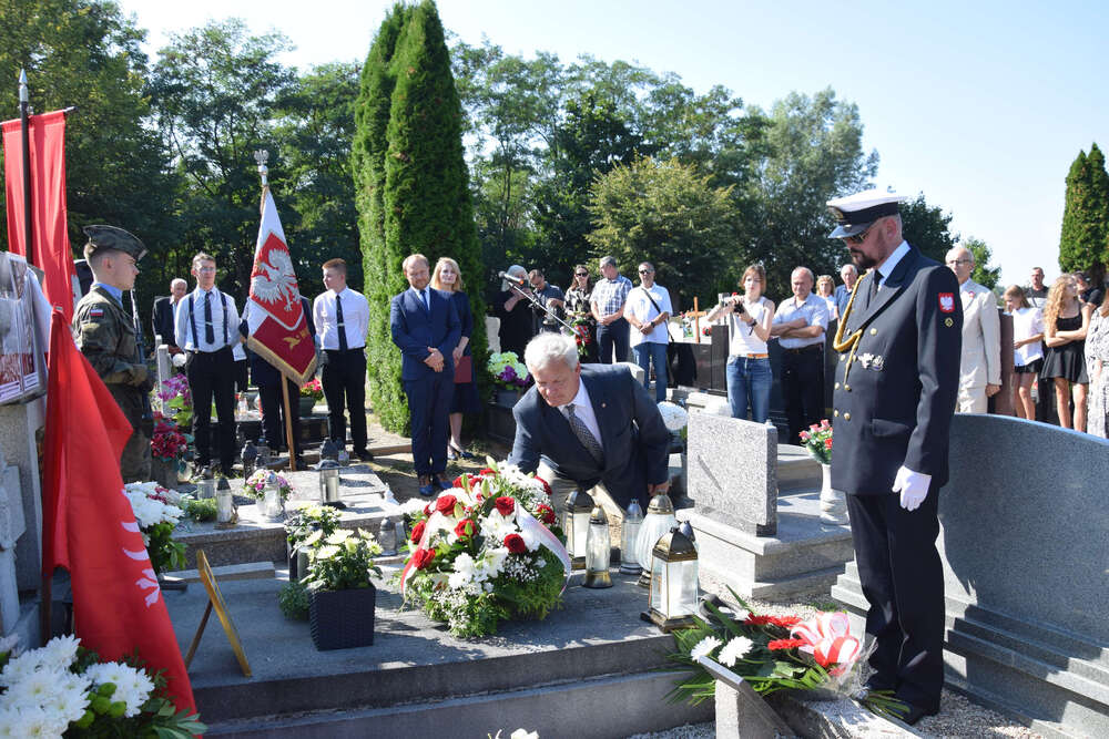 Upamiętniono powstańca śląskiego kpt. Adama Białoszyńskiego w ramach akcji „Wszyscy jesteśmy ze Śląska!”. Fot.: IPN Dominik Grabis