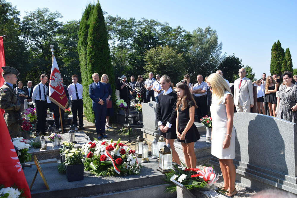 Upamiętniono powstańca śląskiego kpt. Adama Białoszyńskiego w ramach akcji „Wszyscy jesteśmy ze Śląska!”. Fot.: IPN Dominik Grabis