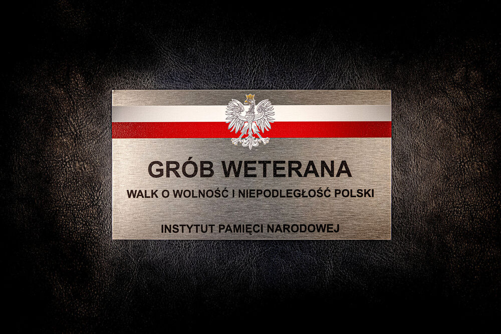 Oznaczenie mogiły powstańca wielkopolskiego Tomasza Organiściaka plakietą „Grób Weterana Walk o Wolność i Niepodległość Polski" – Ostrzeszów, 15 września 2025