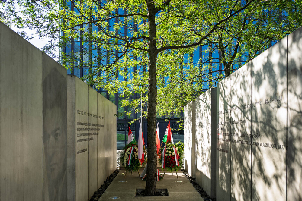 Wernisaż wystawy Krzysztofa Duckiego ROZMÓWKI POLSKO-WĘGIERSKIE. Fot.: IPN Krzysztof Łojko