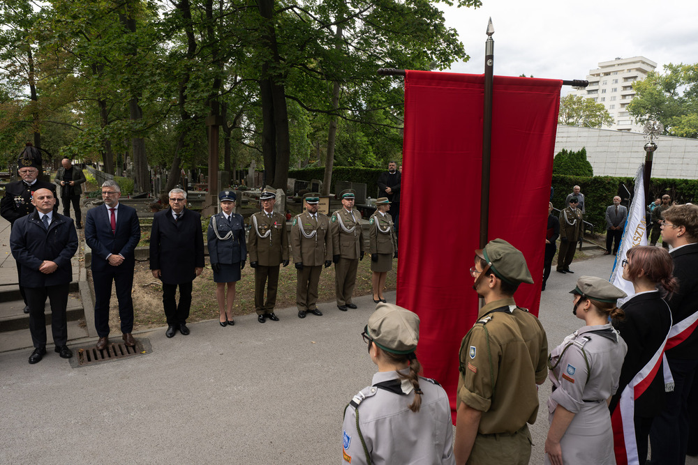 W Warszawie upamiętniliśmy powstańca śląskiego płk. Tadeusza Puszczyńskiego „Konrada Wawelberga” w ramach akcji „Wszyscy jesteśmy ze Śląska!". Fot.: IPN Krzysztof Łojko
