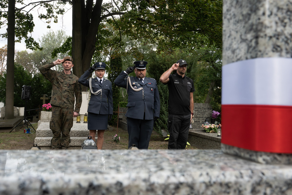W Warszawie upamiętniliśmy powstańca śląskiego płk. Tadeusza Puszczyńskiego „Konrada Wawelberga” w ramach akcji „Wszyscy jesteśmy ze Śląska!". Fot.: IPN Krzysztof Łojko
