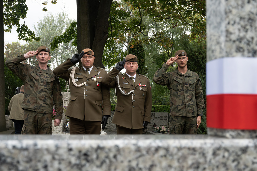 W Warszawie upamiętniliśmy powstańca śląskiego płk. Tadeusza Puszczyńskiego „Konrada Wawelberga” w ramach akcji „Wszyscy jesteśmy ze Śląska!". Fot.: IPN Krzysztof Łojko