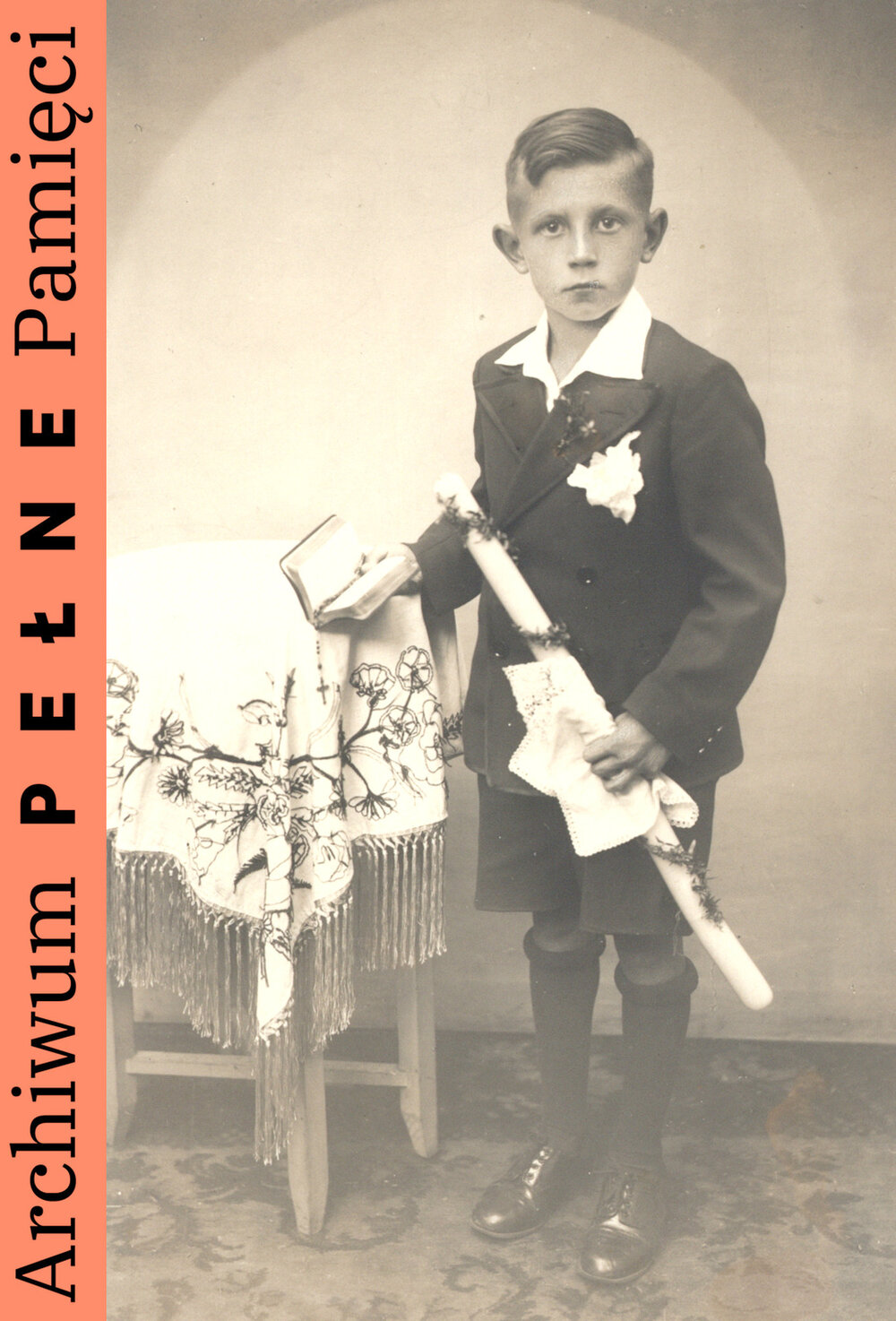 Jerzy Kuczka w dniu I Komunii Świętej, sygn. IPN Ka 454/131