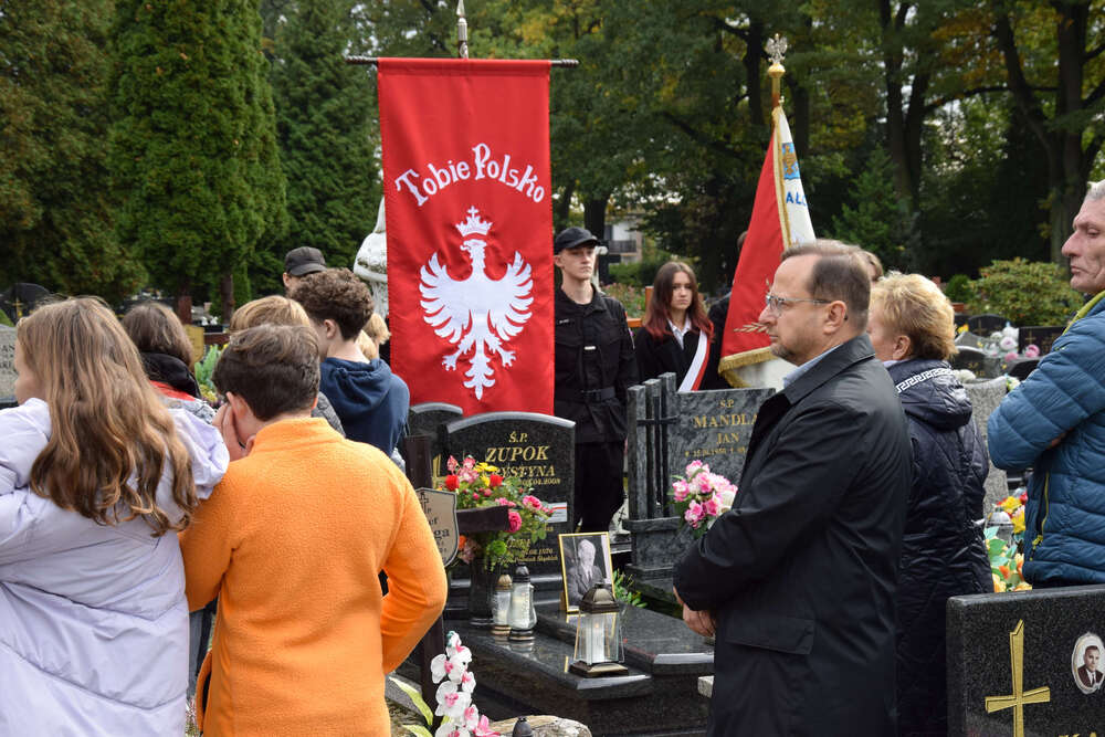 Upamiętniliśmy powstańców śląskich Józefa Zupoka oraz Hermana Kabela w ramach akcji „Wszyscy jesteśmy ze Śląska!”