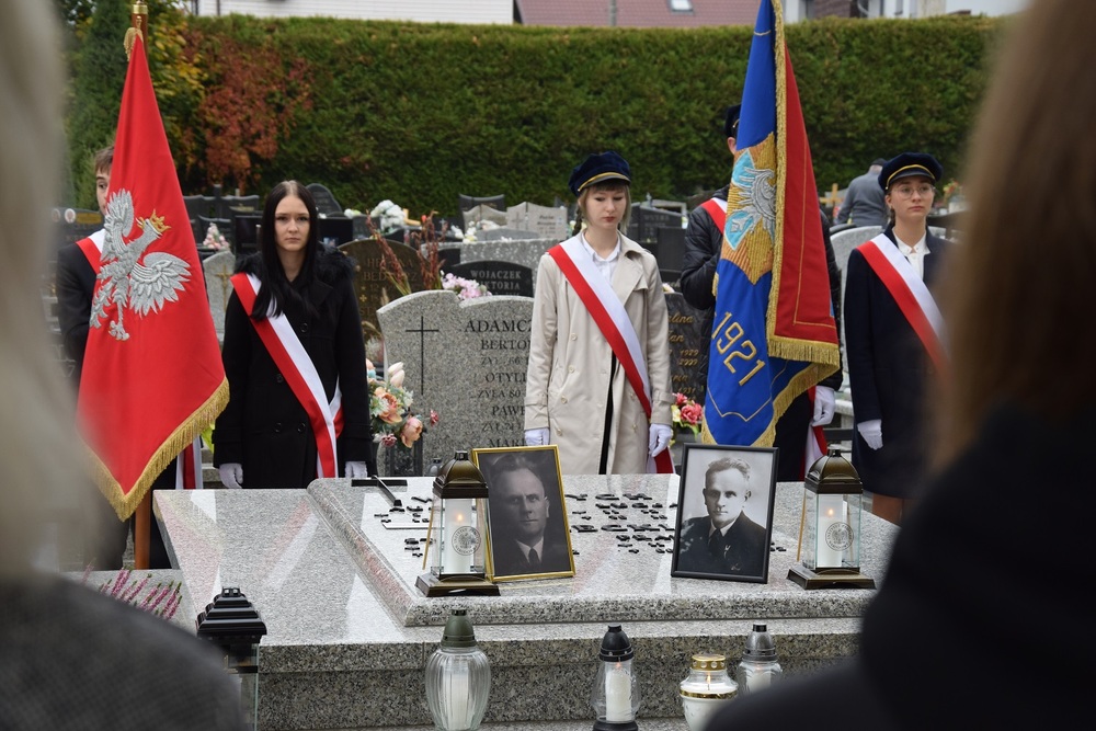 Upamiętnienie powstańca śląskiego Augustyna Wyleżycha w Wodzisławiu Śląskim. Fot. Danuta Mikoda/IPN