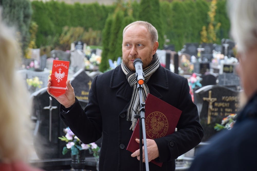Upamiętnienie powstańca śląskiego Augustyna Wyleżycha w Wodzisławiu Śląskim. Fot. Danuta Mikoda/IPN