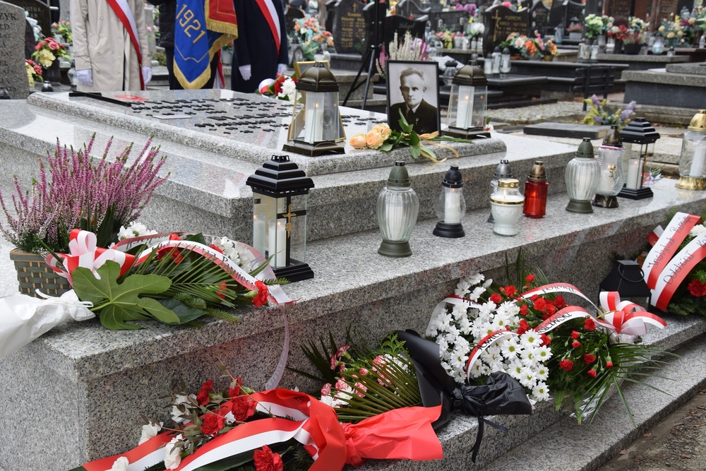 Upamiętnienie powstańca śląskiego Augustyna Wyleżycha w Wodzisławiu Śląskim. Fot. Danuta Mikoda/IPN