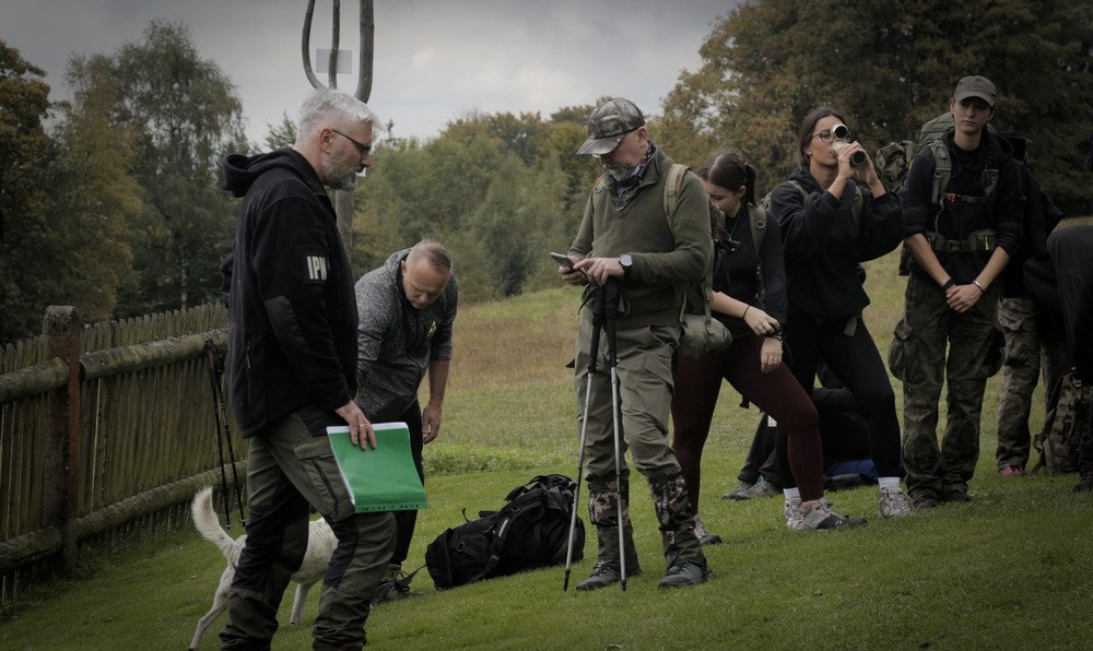 XXVI Rajd Historyczno-Turystyczny Szlakiem „Czarnej Brygady” pułkownika Stanisława Maczka. Fot. Adam Kondracki/IPN