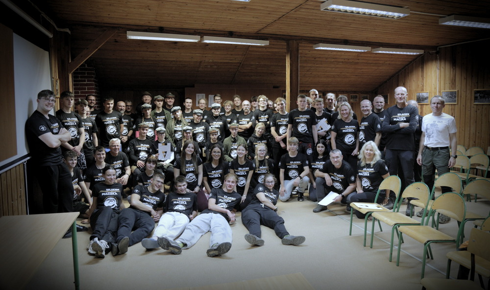 XXVI Rajd Historyczno-Turystyczny Szlakiem „Czarnej Brygady” pułkownika Stanisława Maczka. Fot. Adam Kondracki/IPN