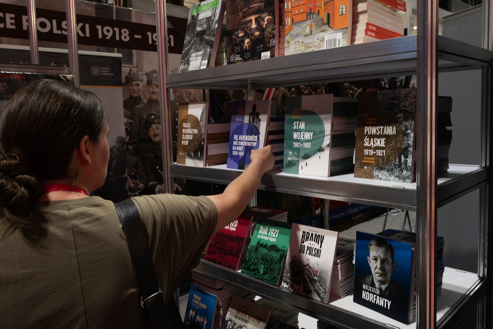 Stoisko IPN Katowice – historia w działaniu. Fot.: IPN Krzysztof Łojko