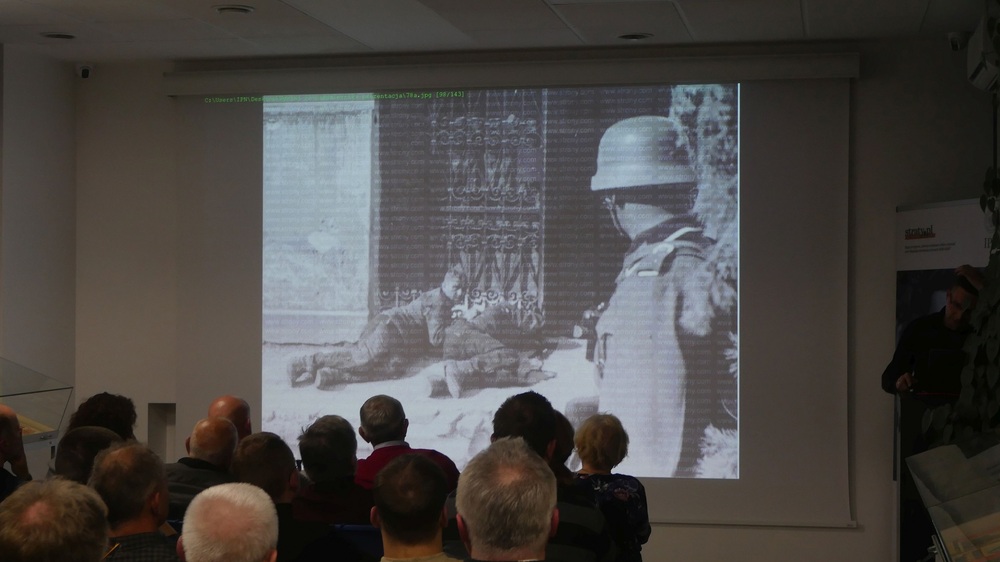 Wykład Adama Kurusa. Fot. Kamil Langier