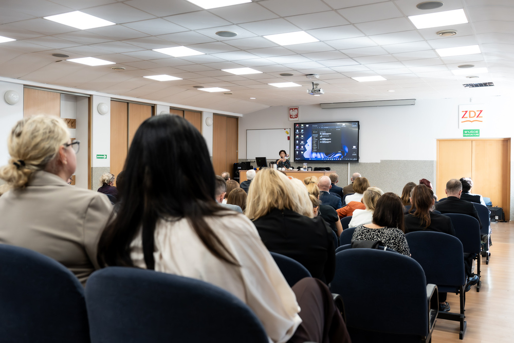 Oddział IPN w Katowicach przedstawił ofertę dla szkół Zakładu Doskonalenia Zawodowego. Fot.: IPN Krzysztof Łojko