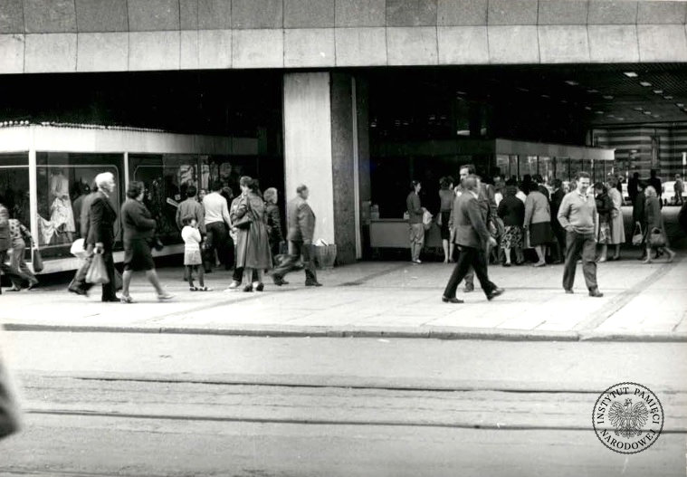 Katowice, wejście do SDH „Skarbek” (IPN Ka 048/1954)