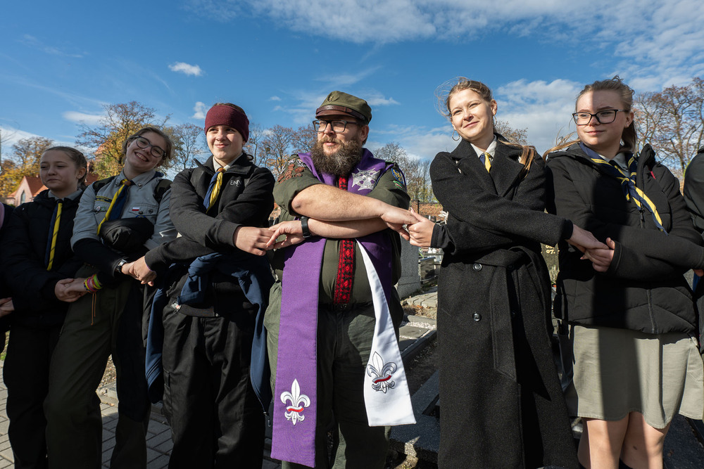 Uroczystość oznaczenia znakiem pamięci „Tobie Polsko” grobu uczestniczki III powstania śląskiego hm. Wandy Jordan-Łowińskiej – Katowice. Fot.: IPN Krzysztof Łojko