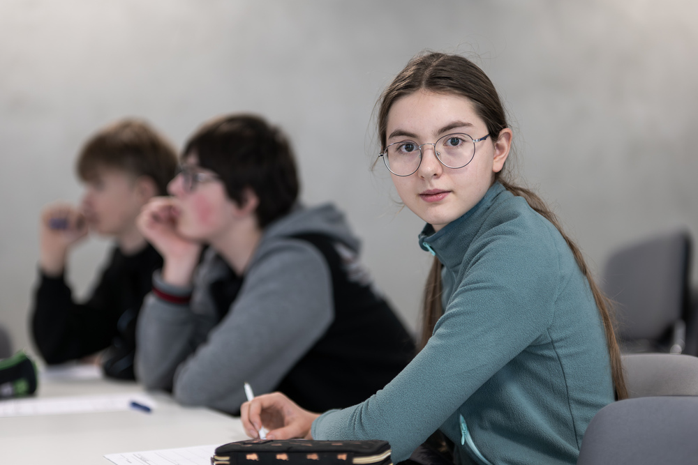 Zajęcia, które uczą pamięci: uczniowie prowadzą „Śledztwo katyńskie”. Fot.: IPN Krzysztof Łojko