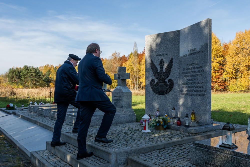 Pamiętamy o zmarłych, 31 października 2025. Fot.: IPN Krzysztof Łojko