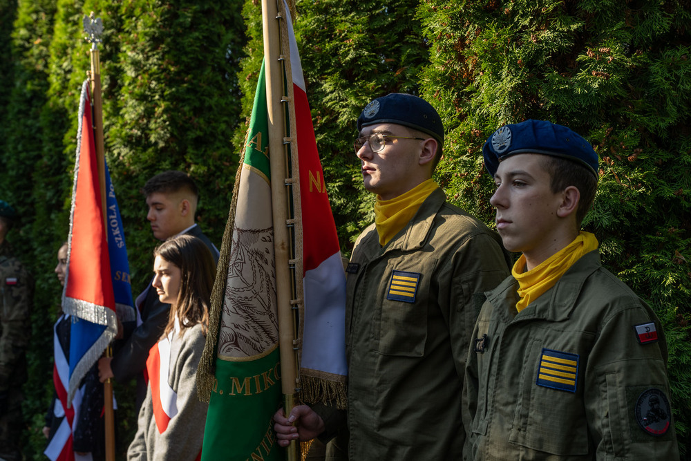 Uroczystość oznaczenia grobu gen. broni Leona Berbeckiego plakietą „Grób Weterana Walk o Wolność i Niepodległość Polski”. Fot.: IPN Krzysztof Łojko