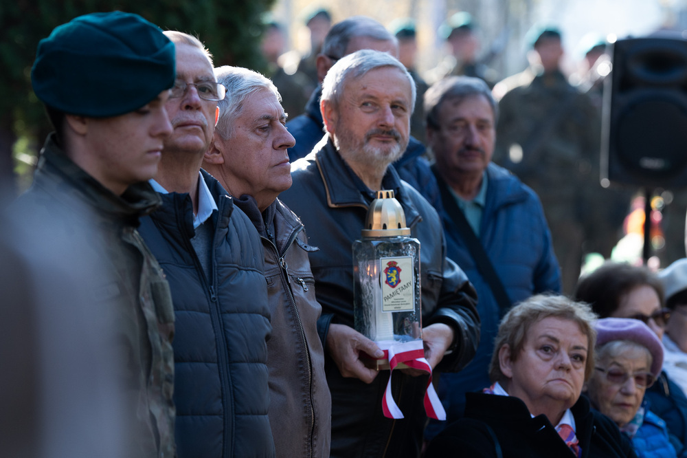 Uroczystość oznaczenia grobu gen. broni Leona Berbeckiego plakietą „Grób Weterana Walk o Wolność i Niepodległość Polski”. Fot.: IPN Krzysztof Łojko