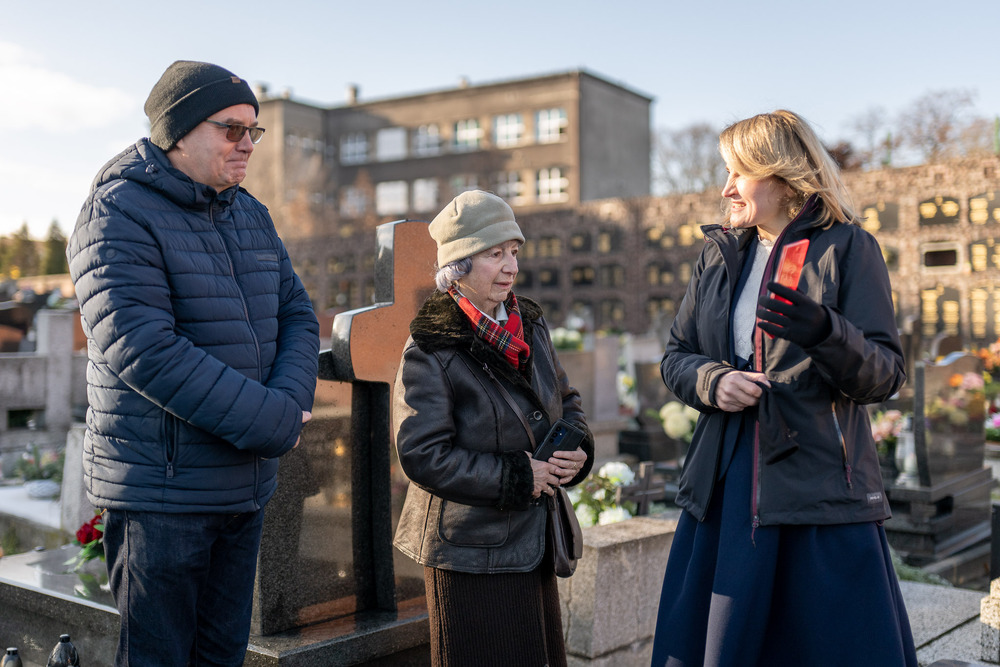 Uhonorowaliśmy Powstańców Śląskich w Chorzowie znakiem pamięci Tobie Polsko. Fot.: IPN Krzysztof Łojko