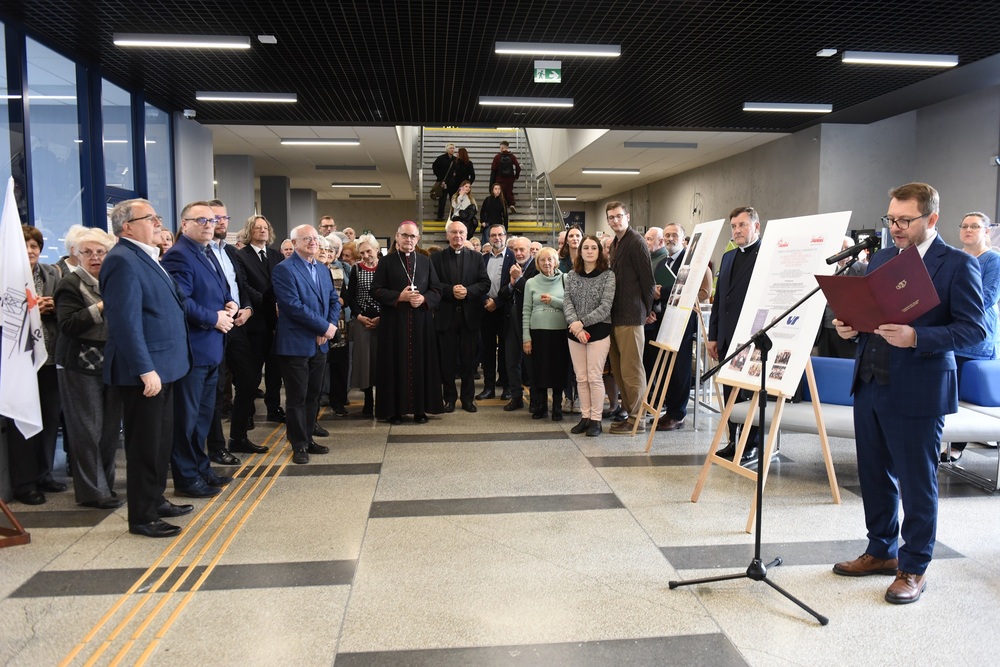Upamiętniono prof. Augusta Chełkowskiego w Katowicach. Fot. Monika Kobylańska