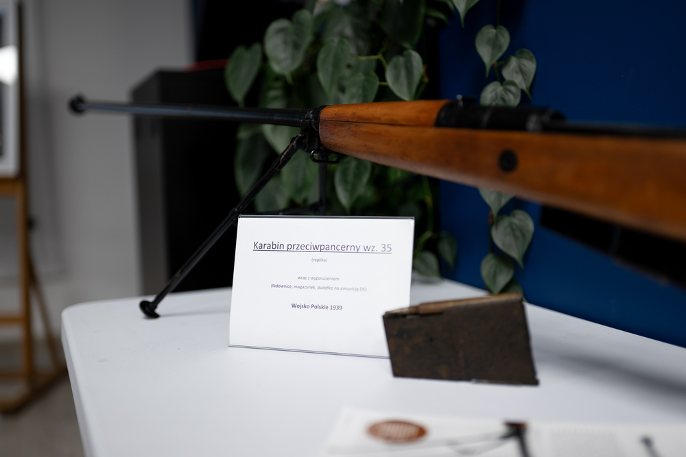 Wykład Adama Kurusa „Nieznane fakty o boju Wołyńskiej Brygady Kawalerii pod Mokrą 1 IX 1939”. Fot.: IPN Krzysztof Łojko