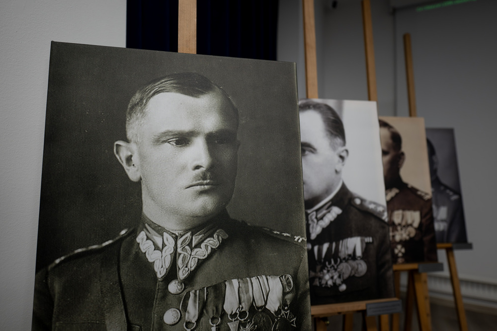 Wykład Adama Kurusa „Nieznane fakty o boju Wołyńskiej Brygady Kawalerii pod Mokrą 1 IX 1939”. Fot.: IPN Krzysztof Łojko