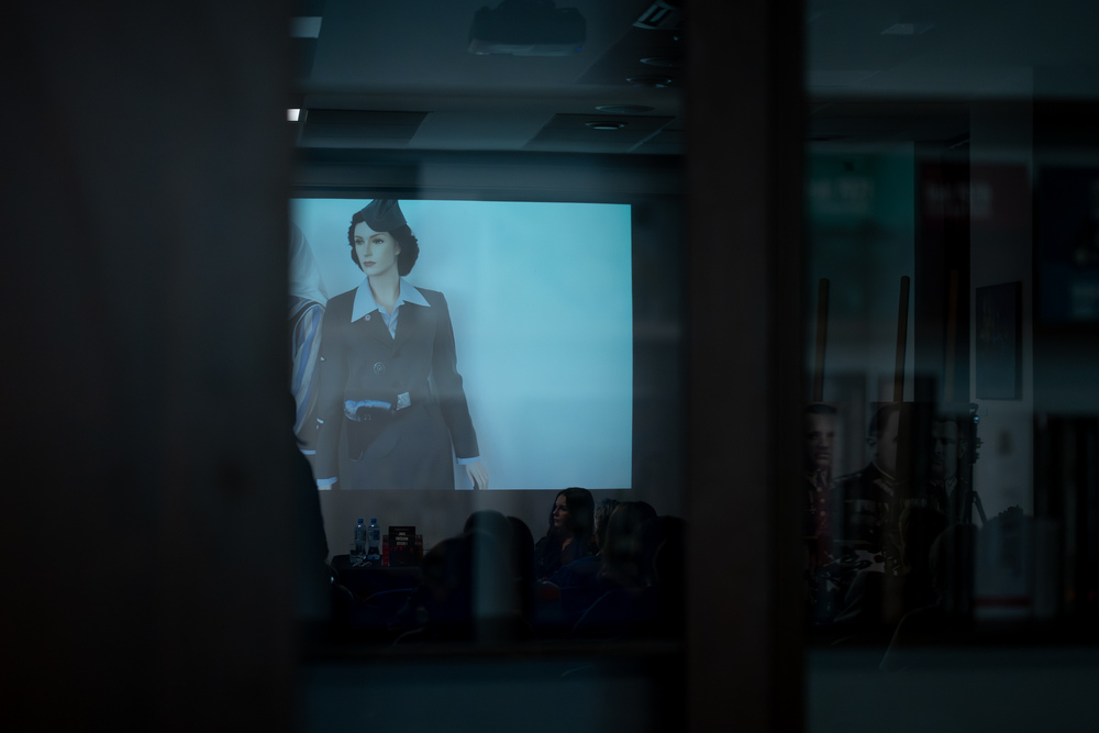 Spotkanie z Janem Jakubem Grabowskim, autorem książki „Suki, wiedźmy i bestie. Historie nadzorczyń z niemieckich obozów koncentracyjnych”. Fot.: IPN Krzysztof Łojko