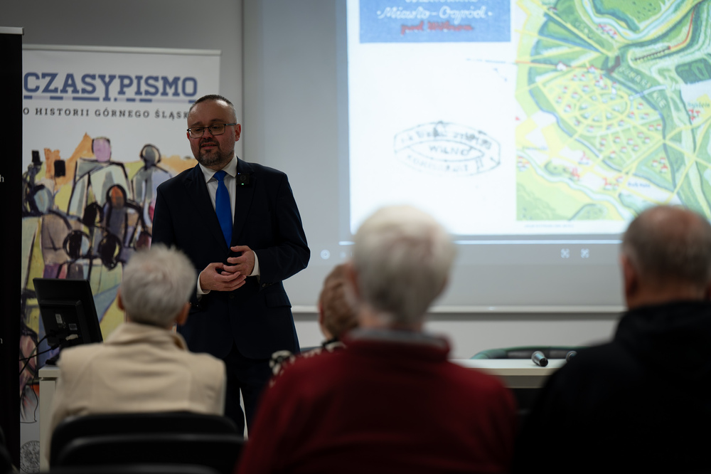 Wykład Przemysława Namsołka „Wileńska Golgota. Zbrodnia w Ponarach 1941–1944”. Fot.: IPN Krzysztof Łojko