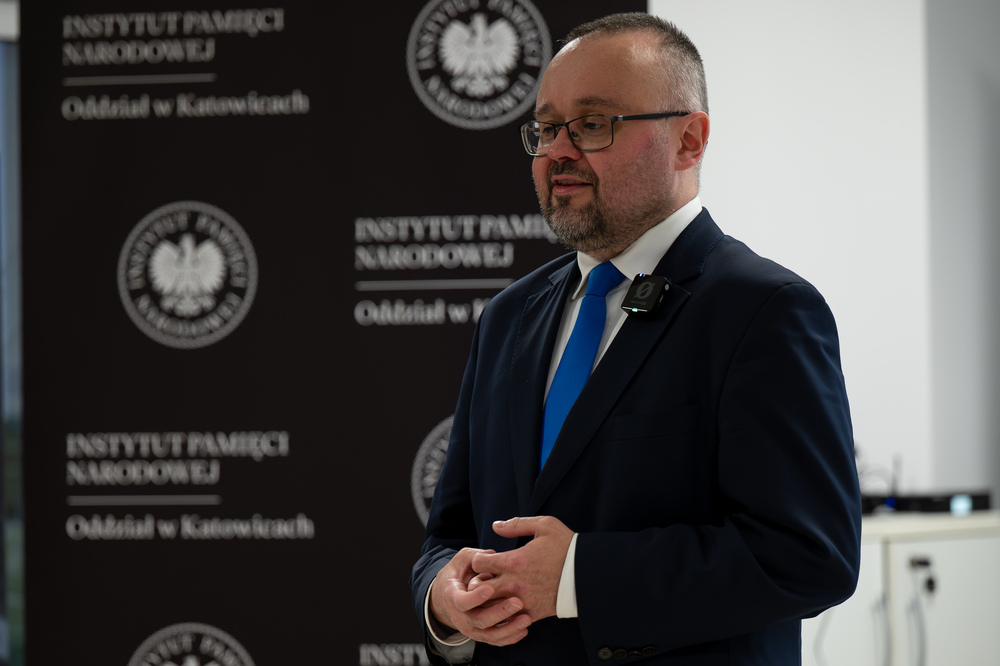 Wykład Przemysława Namsołka „Wileńska Golgota. Zbrodnia w Ponarach 1941–1944”. Fot.: IPN Krzysztof Łojko