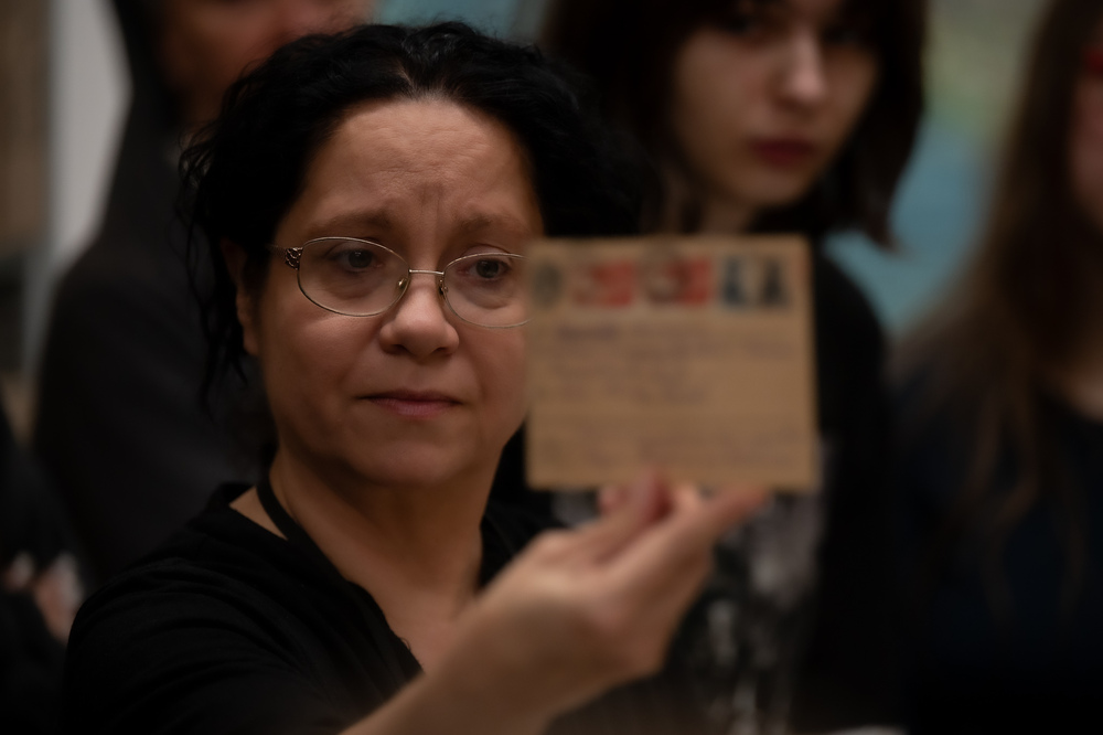 Jak magazyny akt IPN zmieniają się w żywą lekcję historii dla uczniów? Zajęcia "Co kryją Archiwa IPN?". Fot.: IPN Krzysztof Łojko