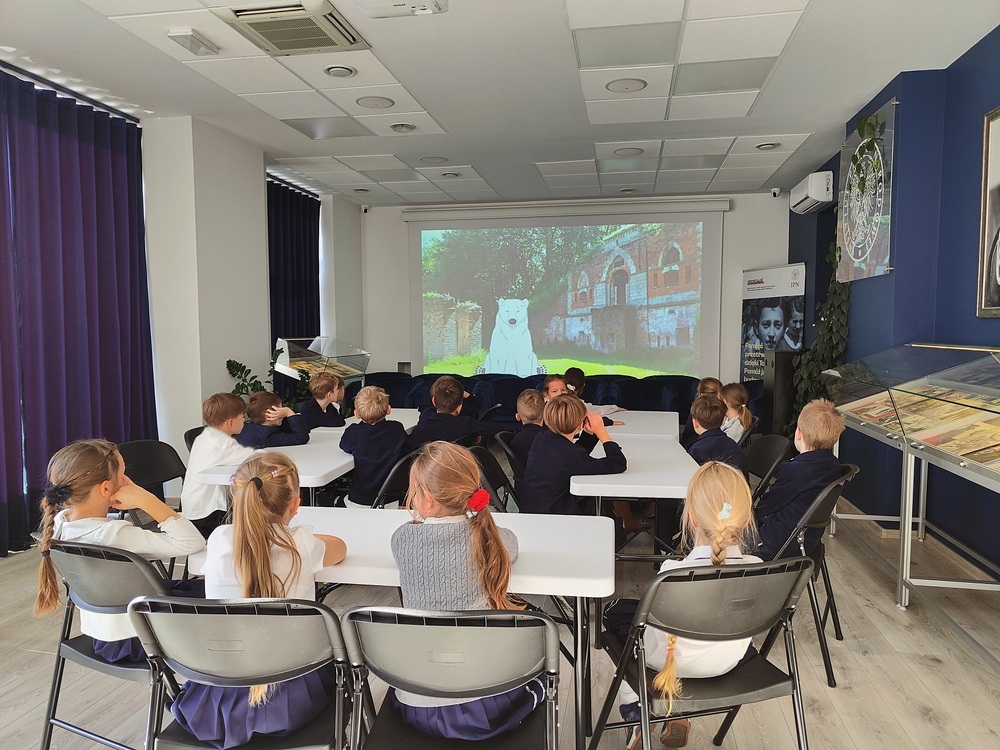 Zwierzęta w służbie ojczyzny: Baśka Murmańska oraz Kasztanka