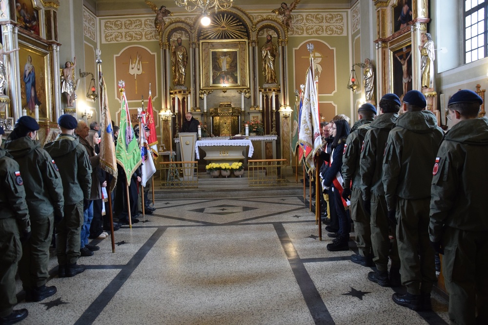 Upamiętnienie sierż. Józefa Kaisera oraz ppłk. Władysława Steblika w Żywcu. Fot. Danuta Mikoda/IPN