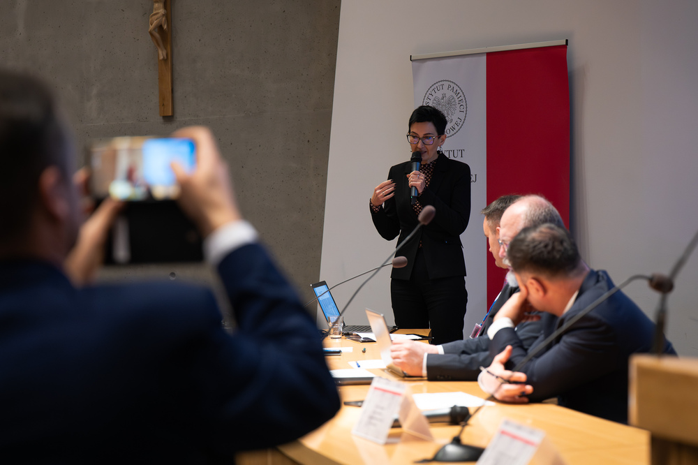 „Krajobraz powstańczy na polskich cmentarzach. Studium przypadków grobów powstańców ujętych w ewidencji grobów weteranów walk o wolność i niepodległość Polski”. Fot.: IPN Krzysztof Łojko