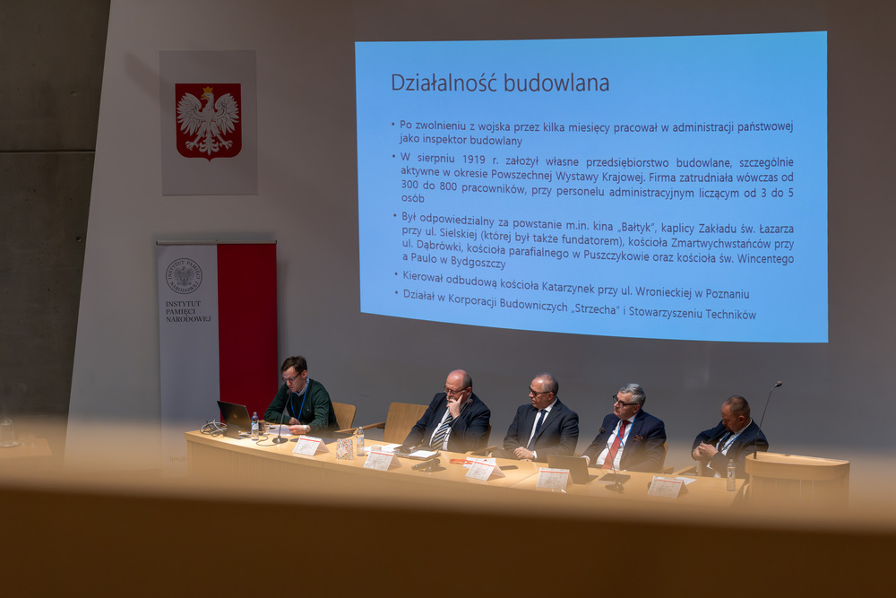 „Krajobraz powstańczy na polskich cmentarzach. Studium przypadków grobów powstańców ujętych w ewidencji grobów weteranów walk o wolność i niepodległość Polski”. Fot.: IPN Krzysztof Łojko