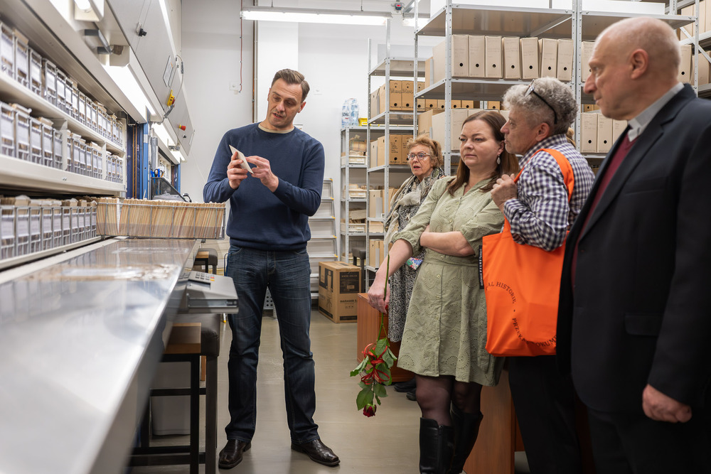 Dzień Darczyńcy w Oddziałowym Archiwum IPN w Katowicach, 5 grudnia 2025. Fot.: IPN Krzysztof Łojko