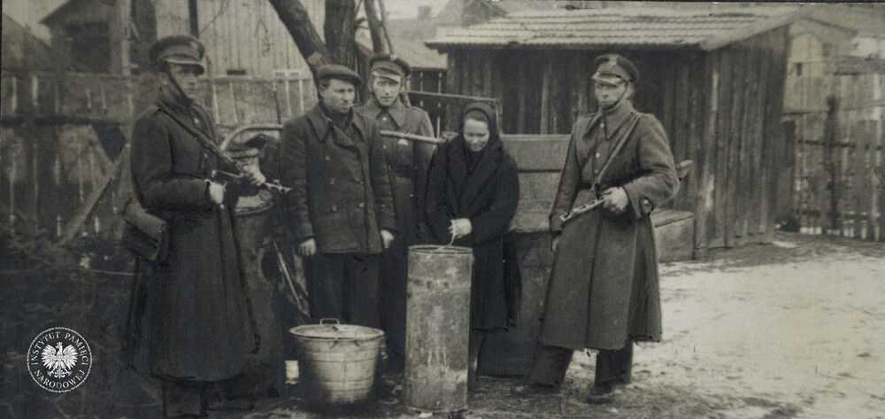 „Wykrycie nielegalnej bimbrowni” (IPN Ka 439/38)