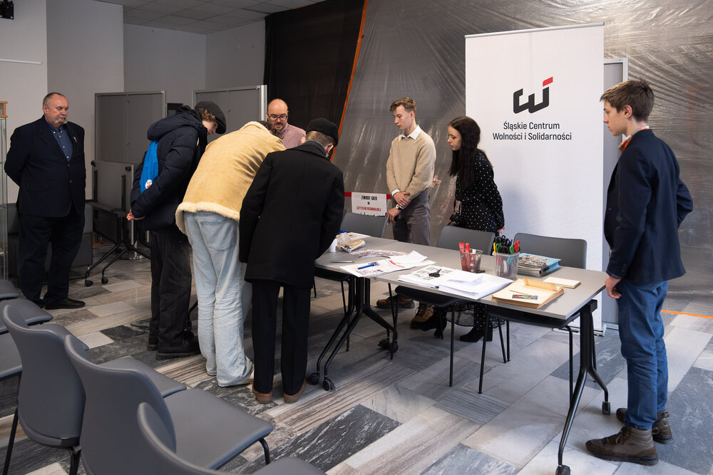 8. edycja Gry Miejskiej „Tropami Solidarności” – Bielsko-Biała, 13 grudnia 2025. Fot.: IPN Krzysztof Łojko