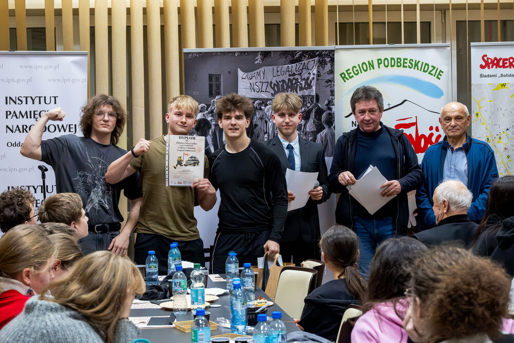 8. edycja Gry Miejskiej „Tropami Solidarności” – Bielsko-Biała, 13 grudnia 2025. Fot.: IPN Krzysztof Łojko