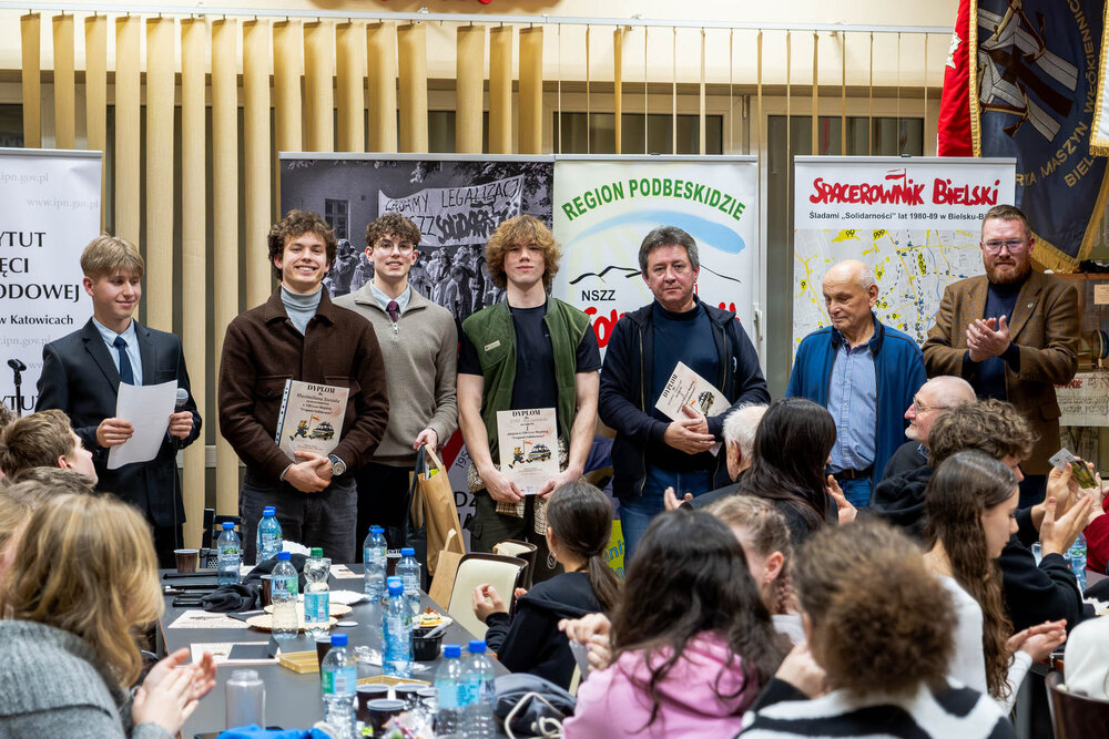 8. edycja Gry Miejskiej „Tropami Solidarności” – Bielsko-Biała, 13 grudnia 2025. Fot.: IPN Krzysztof Łojko