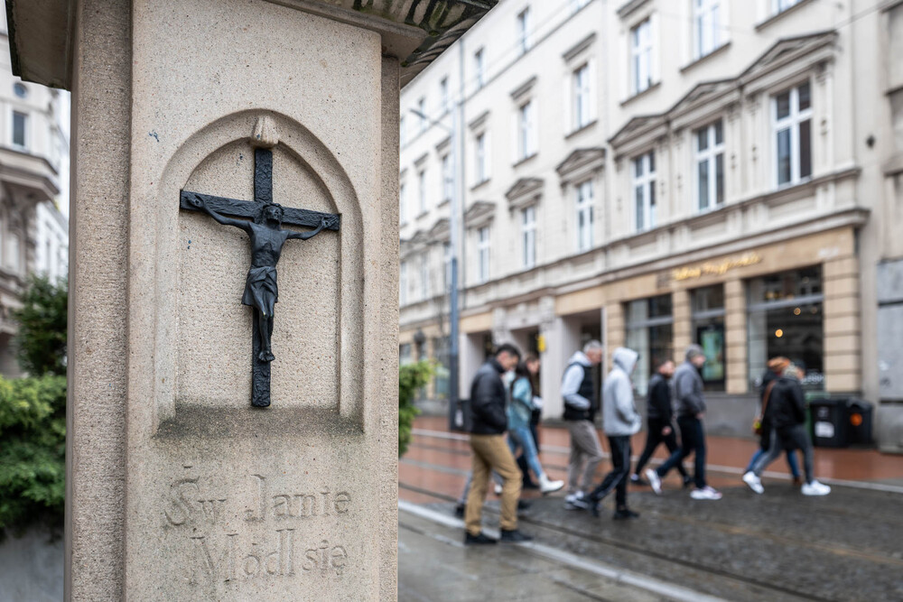 Spacer historyczny po centrum Katowic śladami powstań śląskich i plebiscytu.: Fot.: IPN Krzysztof Łojko