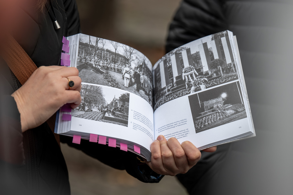 Spacer historyczny po centrum Katowic śladami powstań śląskich i plebiscytu.: Fot.: IPN Krzysztof Łojko