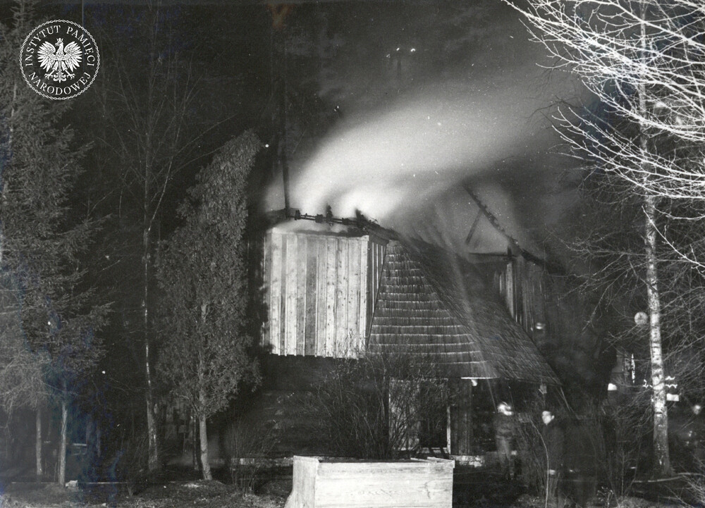 Akcja gaśnicza podczas pożaru kościoła pw. św. Walentego w Bieruniu, 14 marca 1972 r. (IPN Ka 3/47, t. 1)