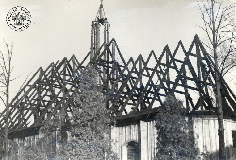 Zniszczenia w bieruńskim kościele pw. św. Walentego, marzec 1972 r. (IPN Ka 3/47, t. 1)