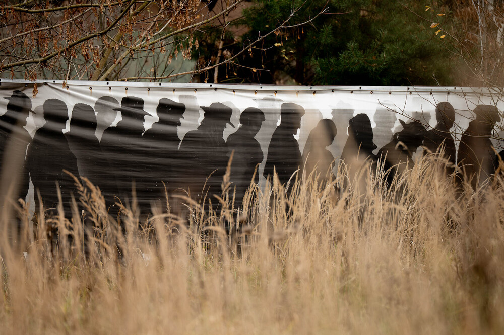 Zdjęcia zakulisowe filmu Niemcy zamknęli tu 50 tysięcy ludzi... Fot.: IPN Krzysztof Łojko