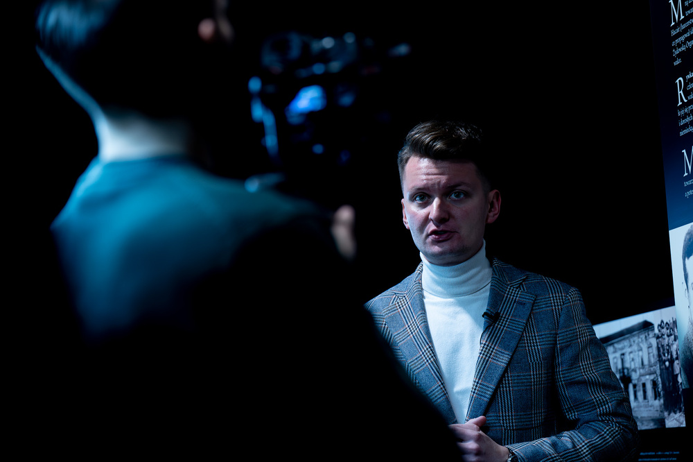 Zdjęcia zakulisowe filmu Niemcy zamknęli tu 50 tysięcy ludzi... Fot.: IPN Krzysztof Łojko