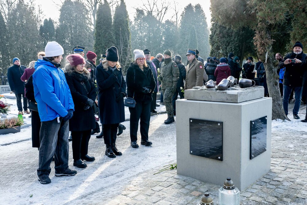 Uroczystości upamiętniające ofiary Marszu Śmierci. Inauguracja VII Biegu Pamięci ze Światłem Pokoju. 18 stycznia 2026. Fot.: IPN Krysztof Łojko