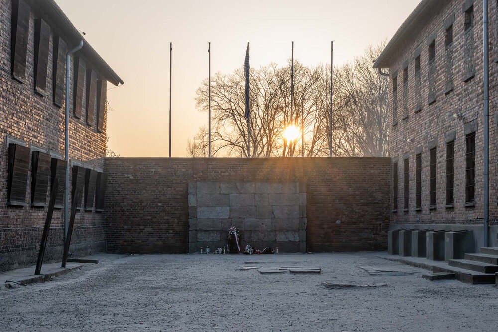 Bieg Pamięci ze Światłem Pokoju: sztafeta młodzieży z Oświęcimia do Gliwic – 19 stycznia 2026. Fot.: IPN Krzysztof Łojko