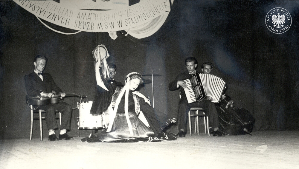 Przegląd amatorskich zespołów artystycznych MSW w Stalinogrodzie, między marcem 1953 a październikiem/grudniem 1956 r. (IPN Ka 439/38)